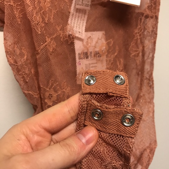 🌸Forever 21 burnt orange lace body suit - Picture 3 of 5